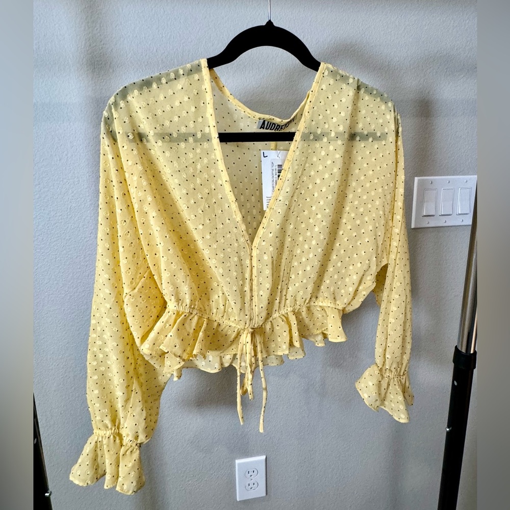 New with tags boutique top!